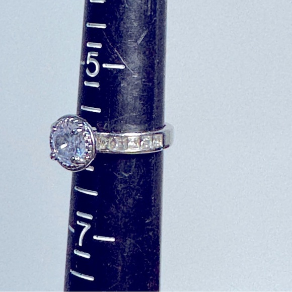 Silver Tone Fashion Ring with Round Center Stone & Channel Set Band - Size 6 - Picture 7 of 7